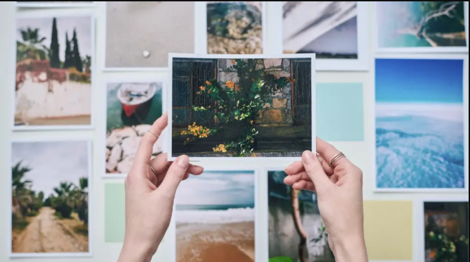 What Are the Hidden Risks of Storing Old Photos, and How Does Digitization Solve Them?